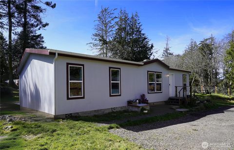 Photo of 30 Sandstone Place, Port Angeles, WA 98362 (MLS # 2453363)