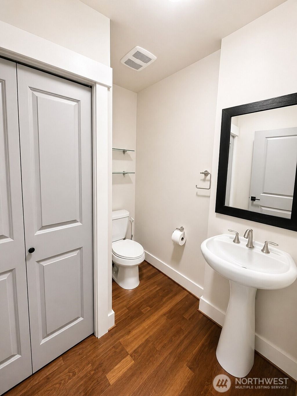 Photo of 699 John Street #515, Seattle, WA 98109 (MLS # 2514907)
