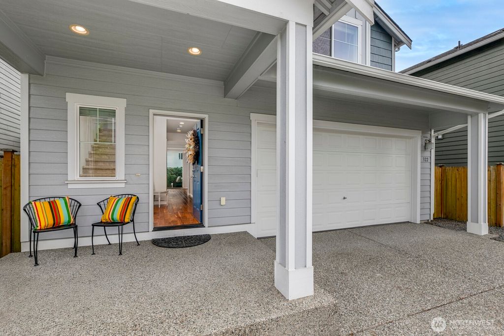 Photo of 322 94th Place SE, Everett, WA 98208 (MLS # 2439342)