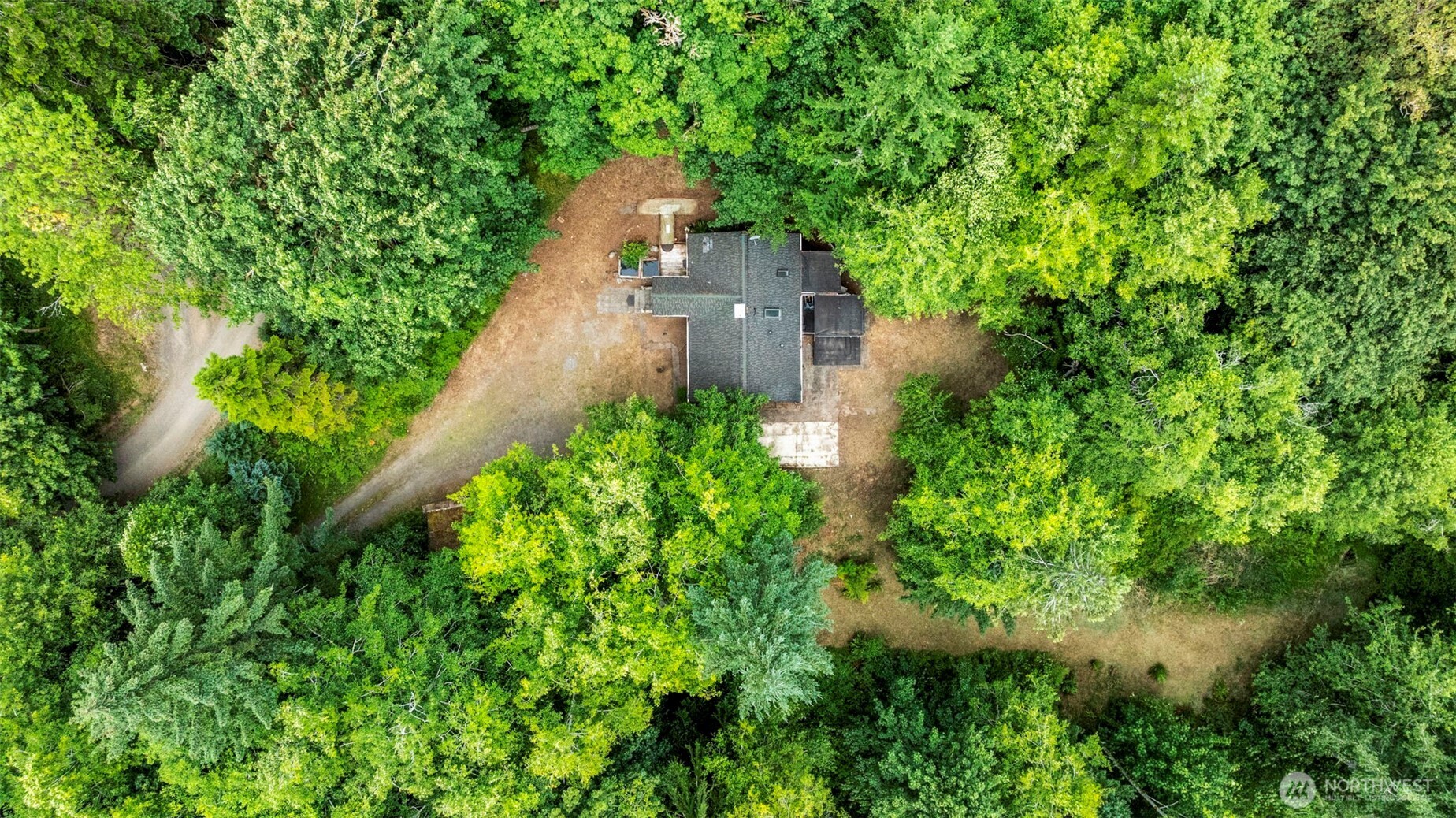 390 NE Rendsland Creek Rd