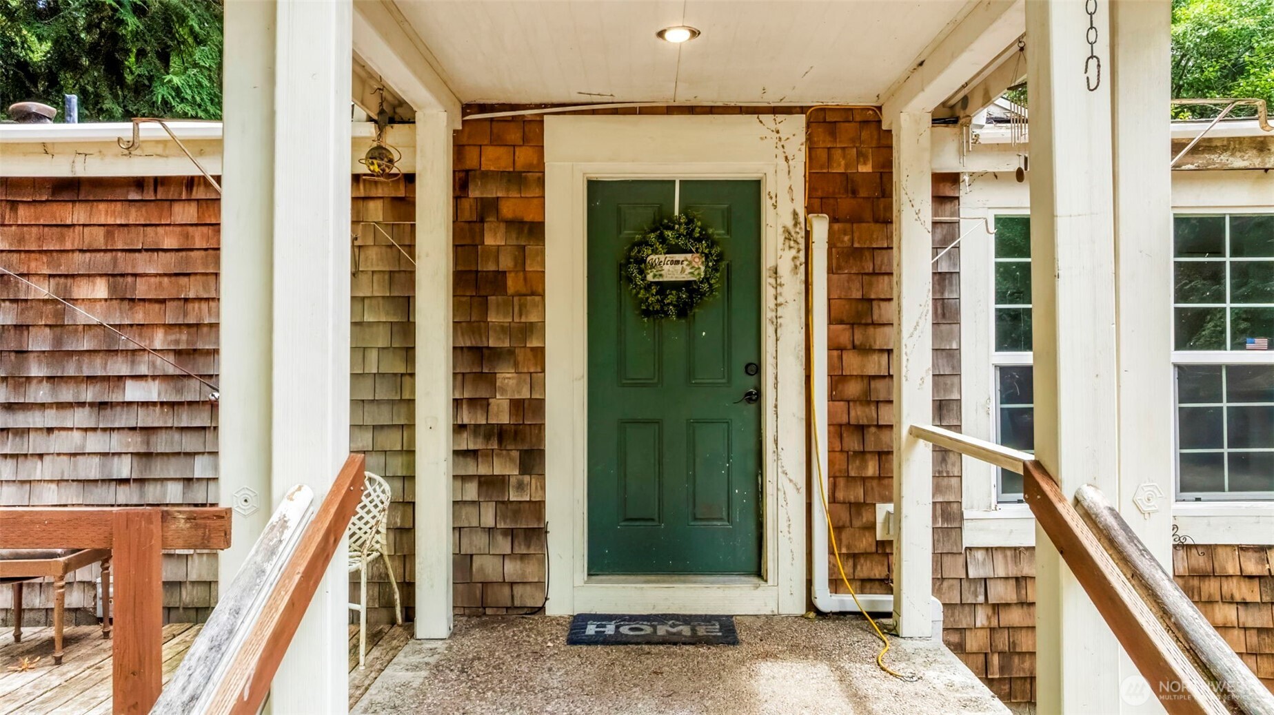 390 NE Rendsland Creek Rd