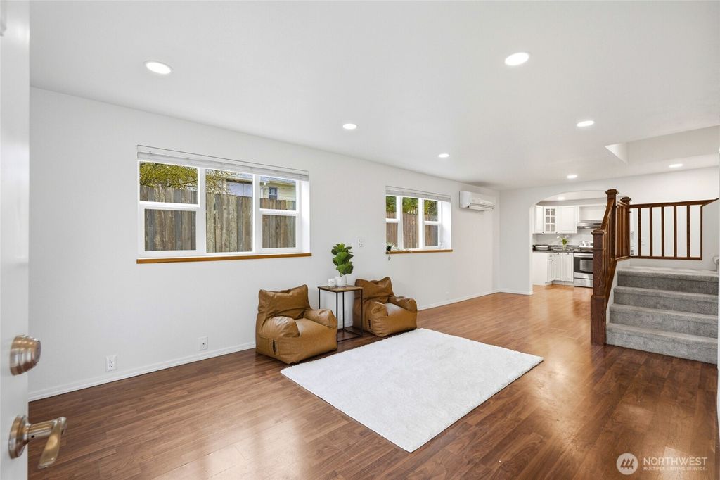 Photo of 1809 21st Street, Everett, WA 98201 (MLS # 2477864)