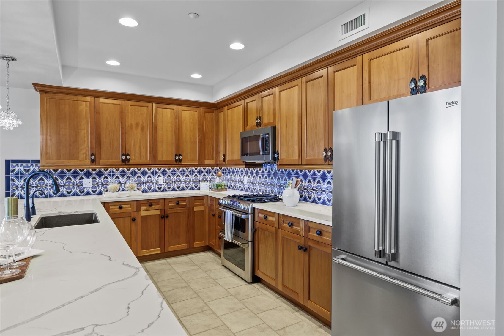 10047 Main Street 311