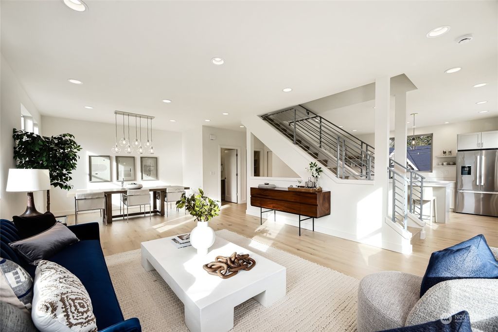 Photo of 8925 8th Avenue NE, Seattle, WA 98115 (MLS # 2196207)