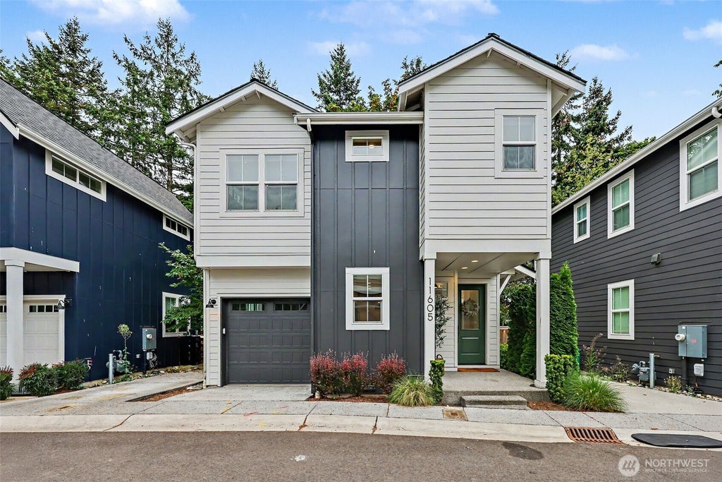 Photo of 11605 NE 155th Street, Kirkland, WA 98034 (MLS # 2575549)