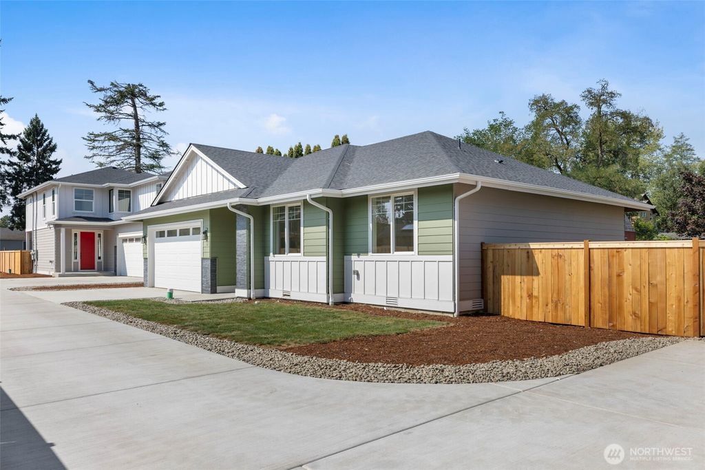 Photo of 10925 6th Avenue W #B, Everett, WA 98204 (MLS # 2435396)