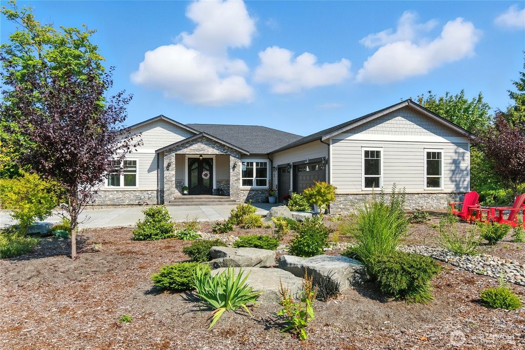 Photo of 22822 Tranquility Place NE, Kingston, WA 98346 (MLS # 2483936)