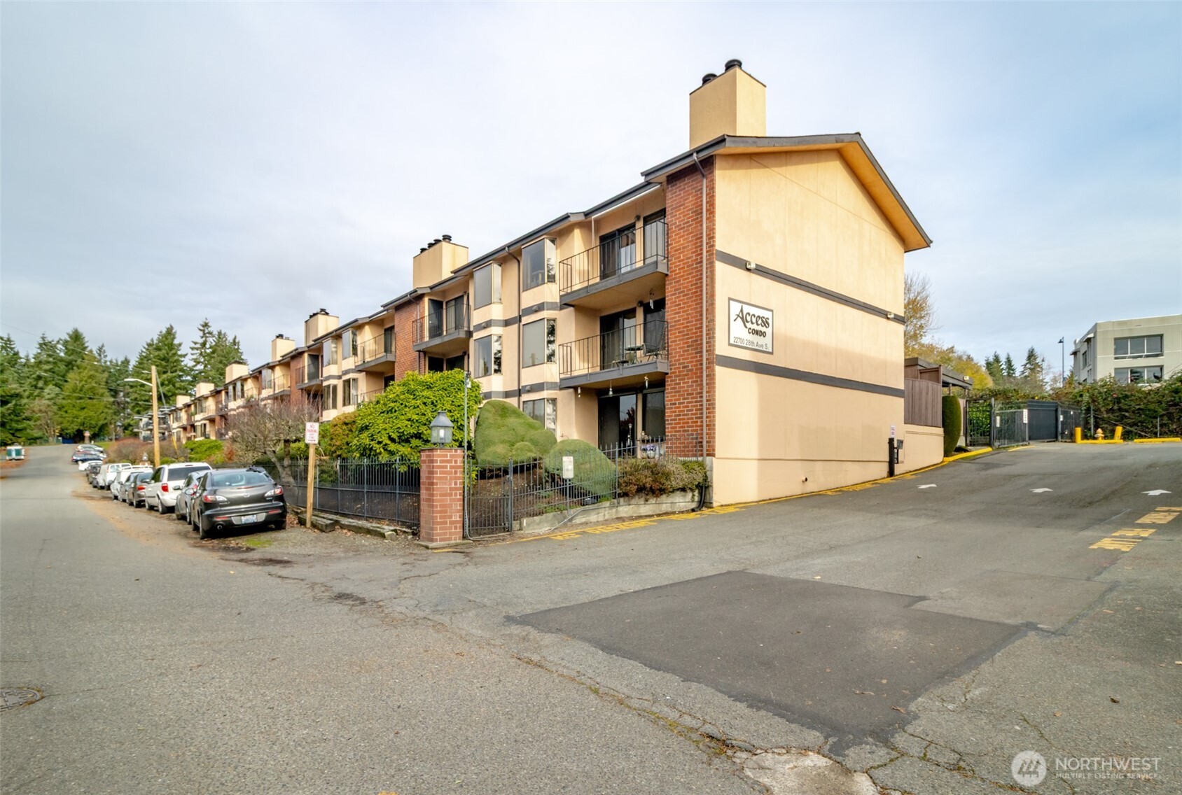 22700 28th Avenue S 208