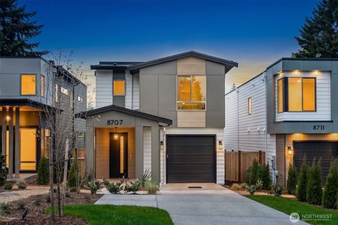 Photo of 8707 126th Avenue NE, Kirkland, WA 98033 (MLS # 2491379)