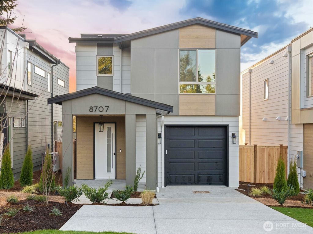 Photo of 8707 126th Avenue NE, Kirkland, WA 98033 (MLS # 2491379)