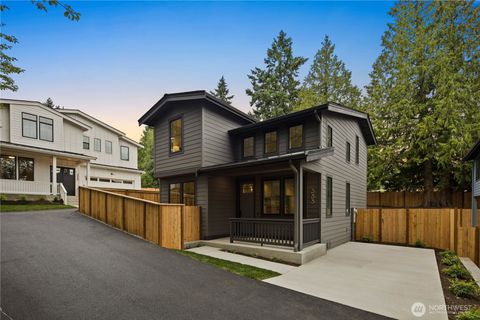 Photo of 333 18th Avenue, Kirkland, WA 98033 (MLS # 2445754)