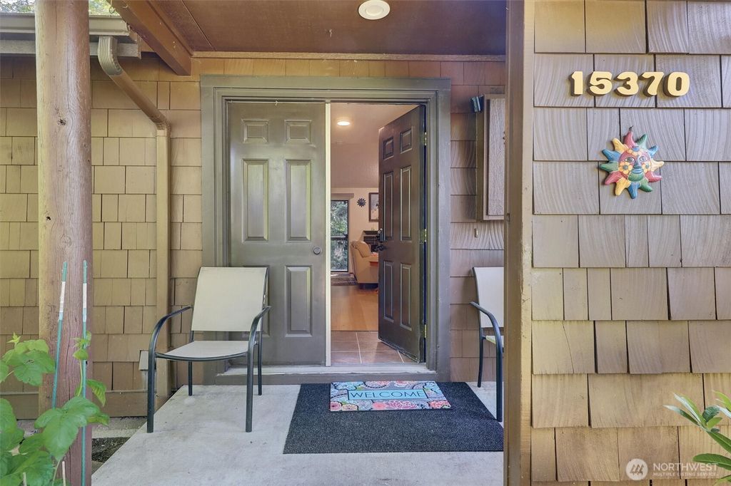 Photo of 15370 62nd Avenue S #B4, Tukwila, WA 98118 (MLS # 2387897)