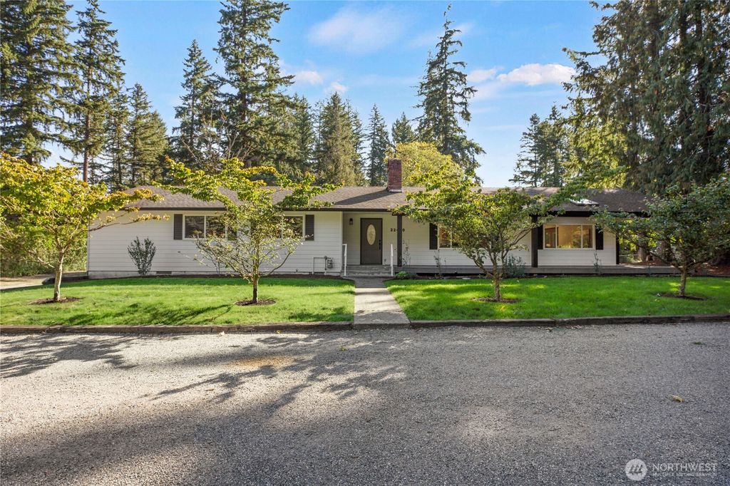 Photo of 22430 SE 228th Street, Maple Valley, WA 98038 (MLS # 2435227)