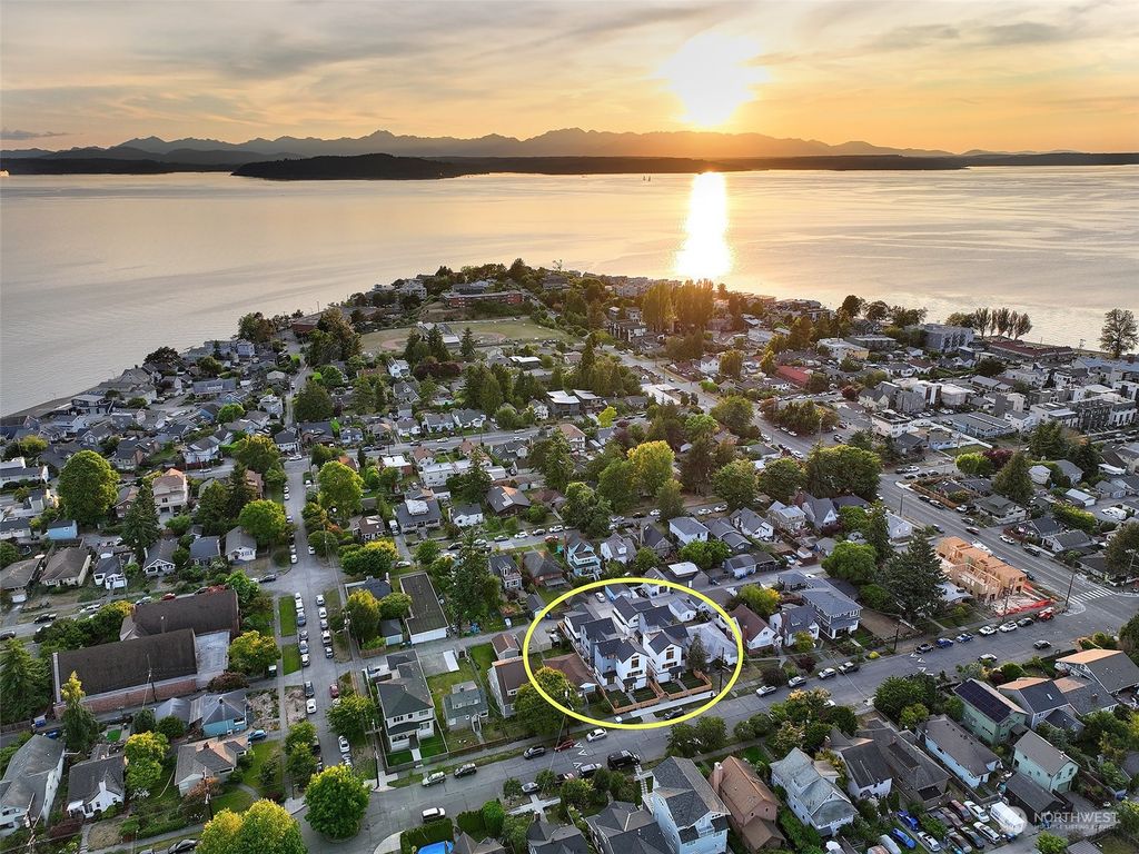 Photo of 3239 61st Avenue SW #B, Seattle, WA 98116 (MLS # 2132498)