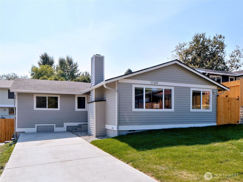 Photo of 1709 SW Graham Street, Seattle, WA 98106 (MLS # 2438124)