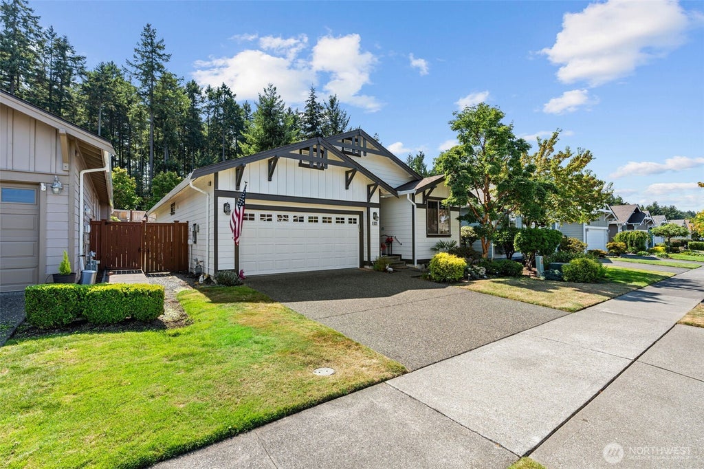 Photo of 8325 Bainbridge Loop NE, Lacey, WA 98516 (MLS # 2572827)