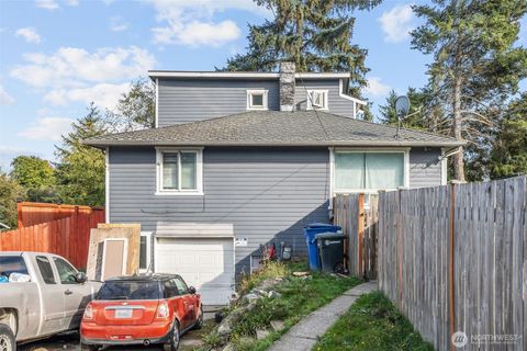 Photo of 11852 8th Avenue S, Seattle, WA 98168 (MLS # 2444179)
