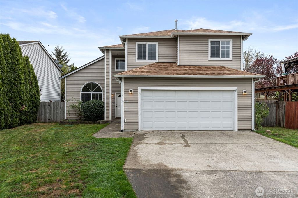 Photo of 14843 Prairie Vista Loop SE, Yelm, WA 98597 (MLS # 2514578)