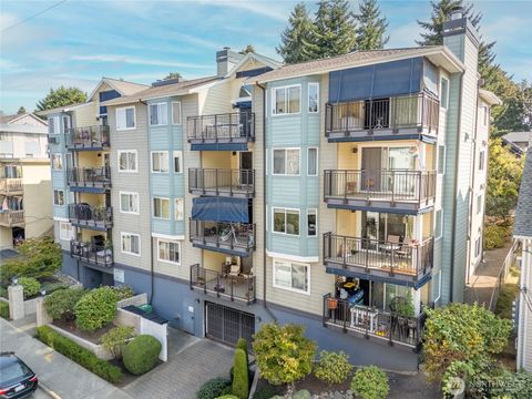 Photo of 8720 Phinney Avenue N #14, Seattle, WA 98103 (MLS # 2430812)