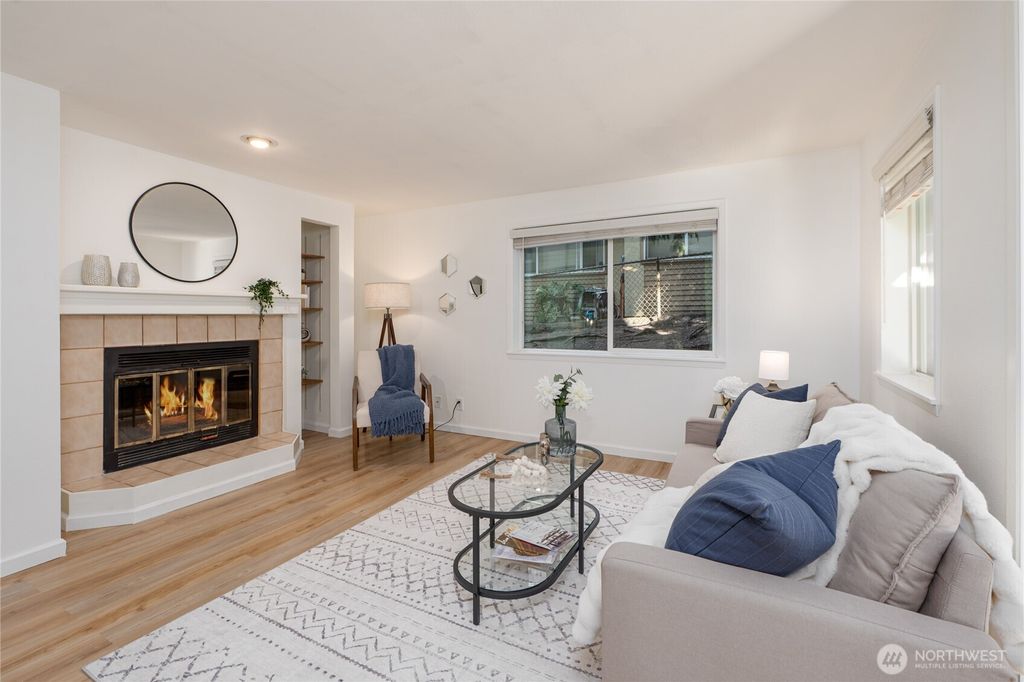 Photo of 8720 Phinney Avenue N #14, Seattle, WA 98103 (MLS # 2430812)