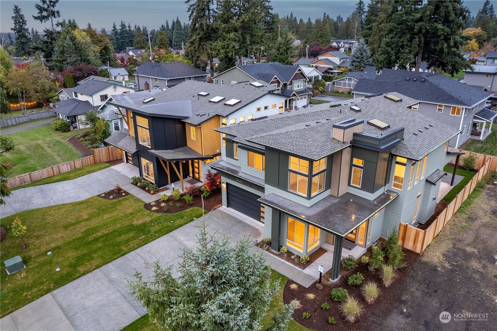 Photo of 7908 124th Avenue NE, Kirkland, WA 98033 (MLS # 2176914)