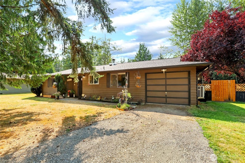 2422 Hennessy Lane