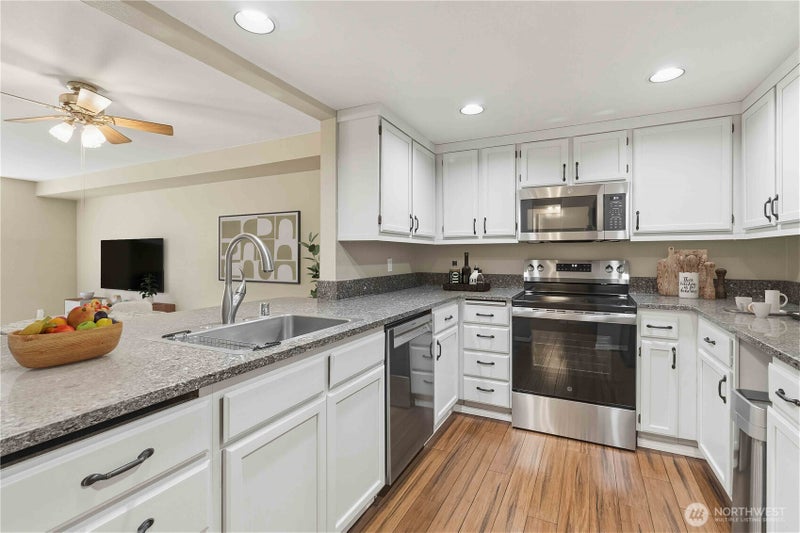 3941 226th Place SE 103