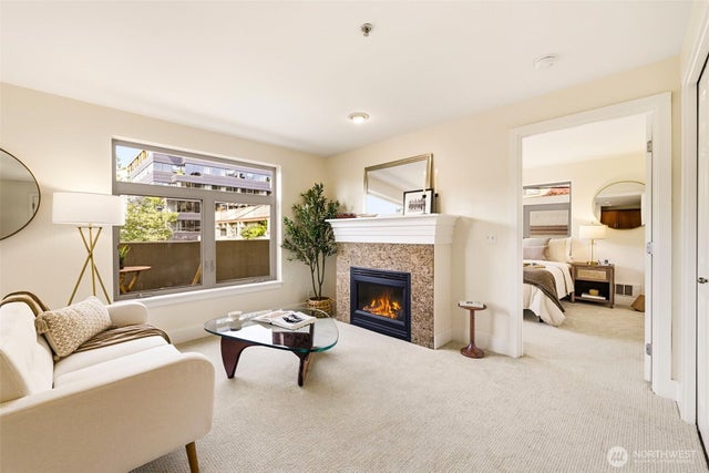 120 1st Avenue W 306 #306, Seattle