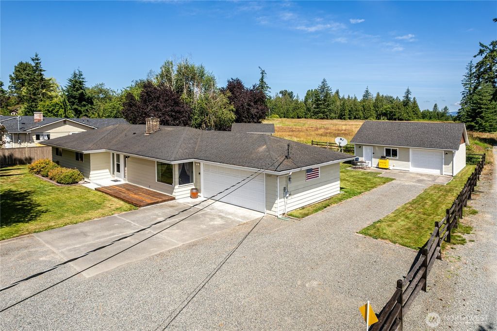 Photo of 1227 172nd Street NE, Marysville, WA 98271 (MLS # 2403226)