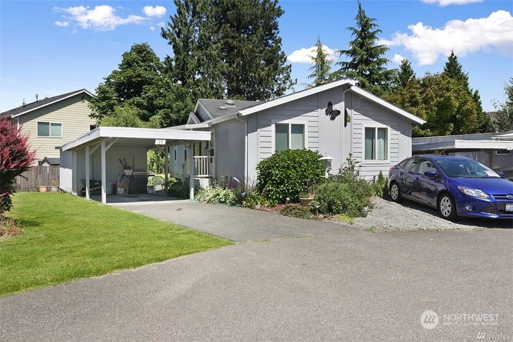 Photo of 21429 44th Avenue W #13, Mountlake Terrace, WA 98043 (MLS # 2138245)