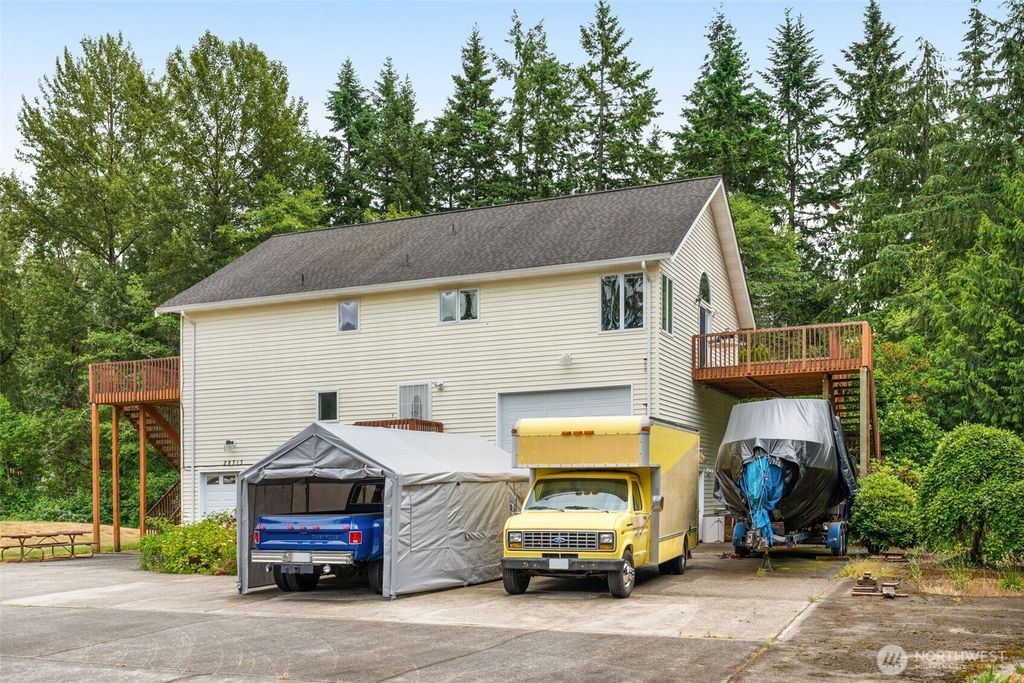 Photo of 28713 207th Avenue SE, Kent, WA 98042 (MLS # 2472222)