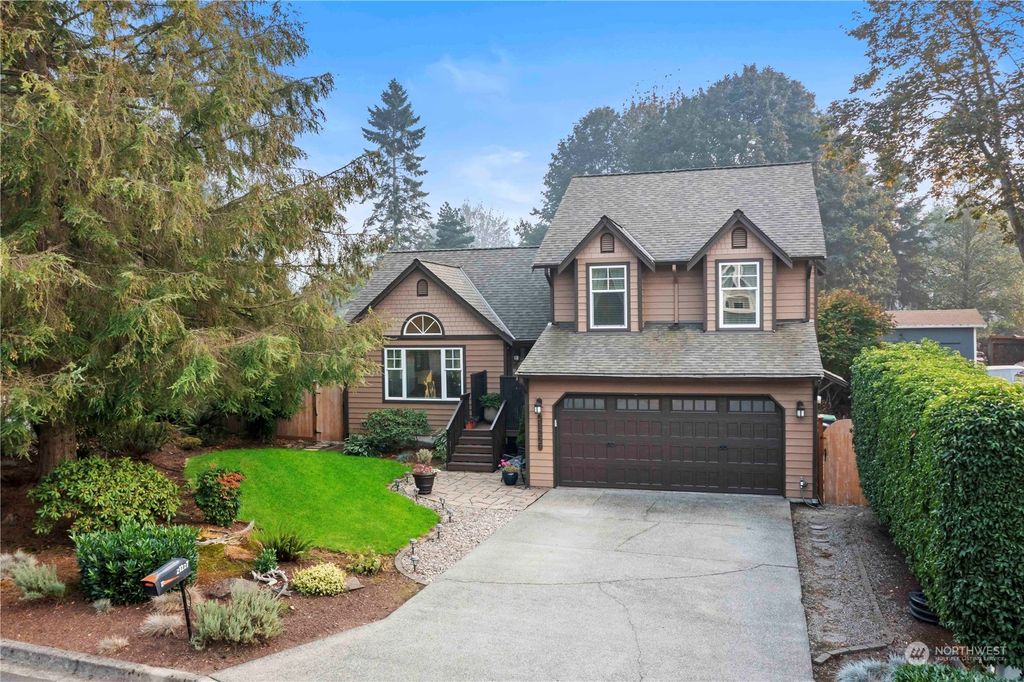 Photo of 21227 SE 268th Street, Maple Valley, WA 98038 (MLS # 2009436)
