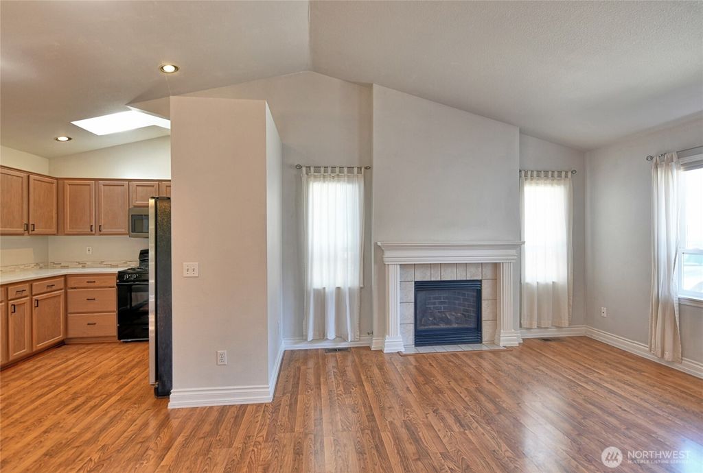 Photo of 5726 East Drive, Everett, WA 98203 (MLS # 2504907)