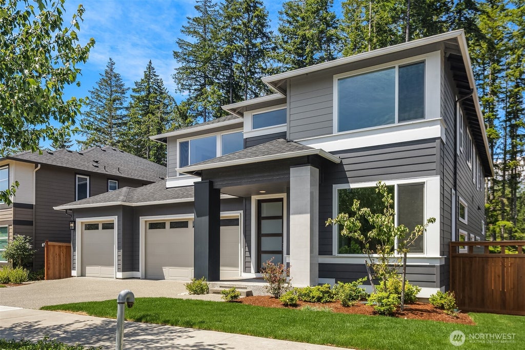 Photo of 4912 Amherst Way SW, Port Orchard, WA 98367 (MLS # 2539987)