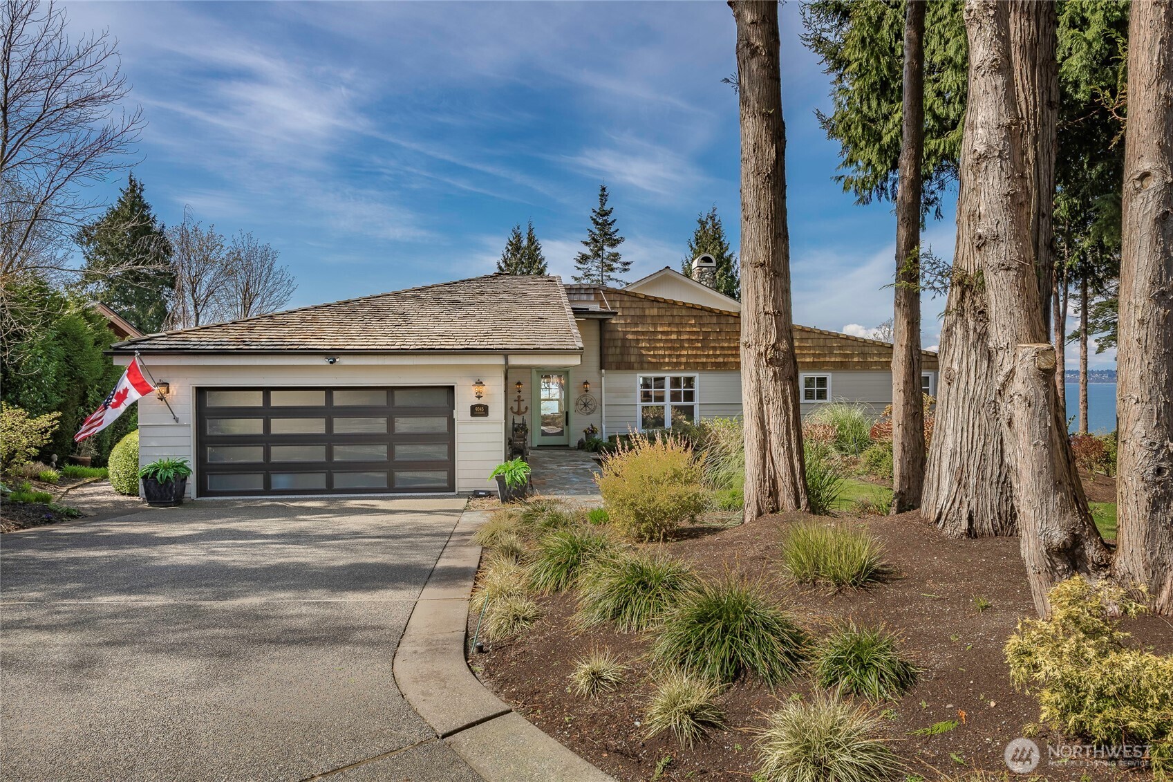 9045 Shearwater Road