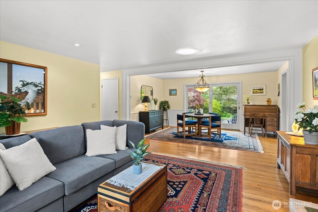 Photo of 823 NW 107th Street, Seattle, WA 98177 (MLS # 2509257)