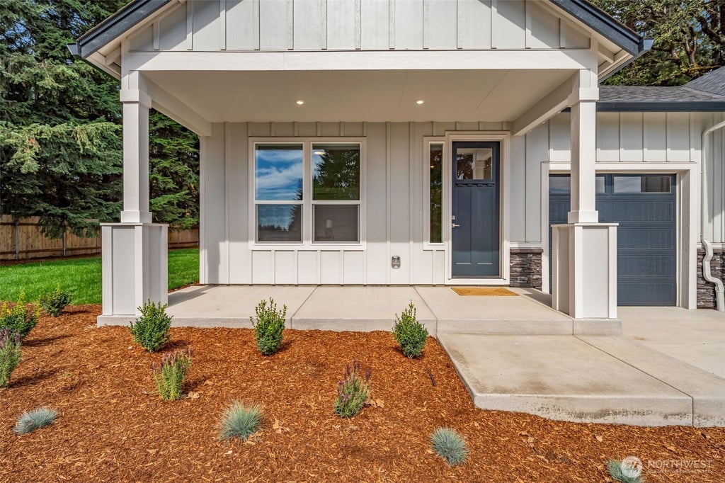 Photo of 753 C Street, Washougal, WA 98671 (MLS # 2581906)