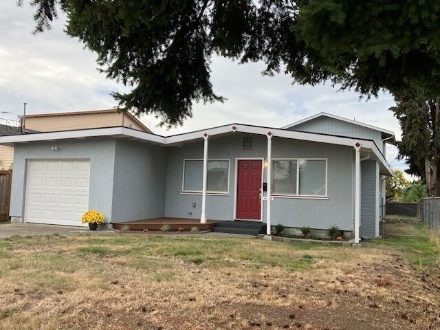 Photo of 6618 S Clement Avenue, Tacoma, WA 98409 (MLS # 2577682)
