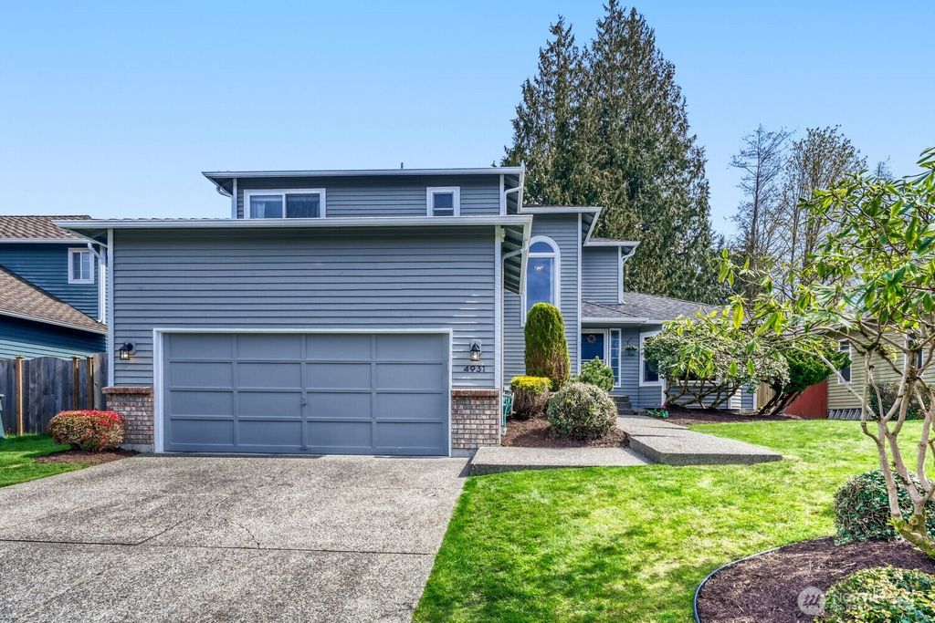 Photo of 4931 9th Avenue W, Everett, WA 98203 (MLS # 2474942)