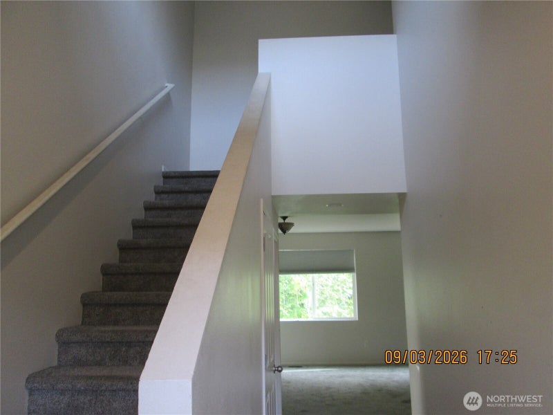 1262 Ebbets Drive SW