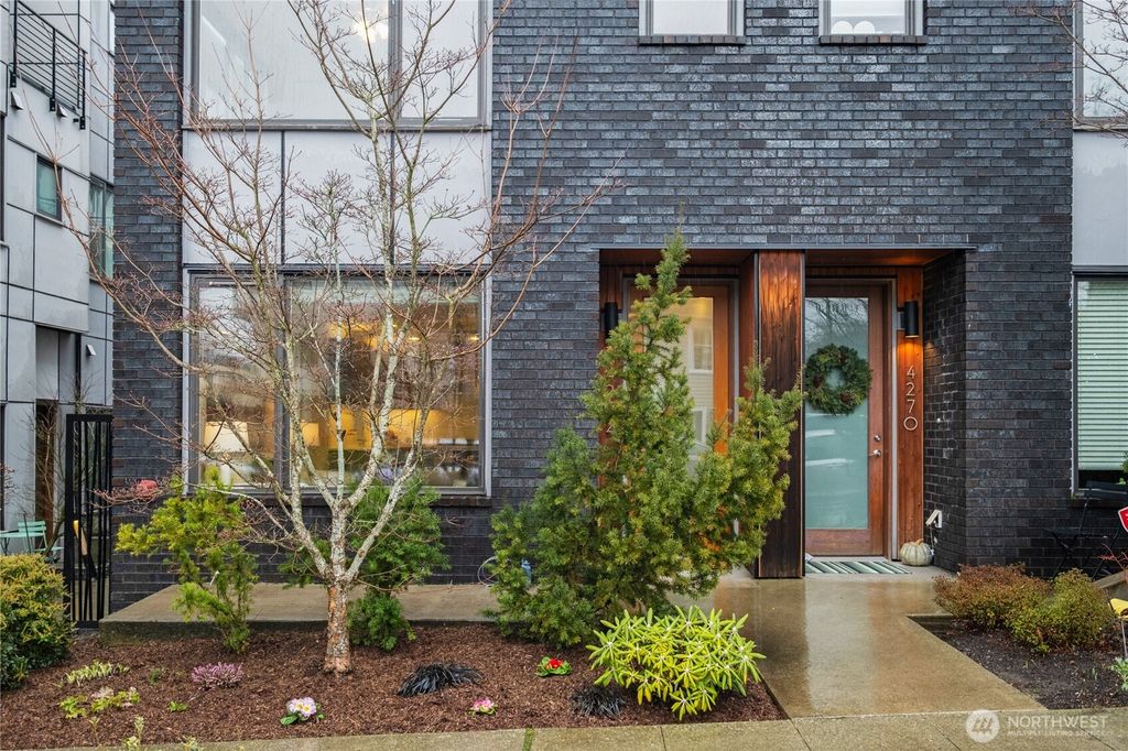 Photo of 4272 SW Bradford Street, Seattle, WA 98116 (MLS # 2465110)