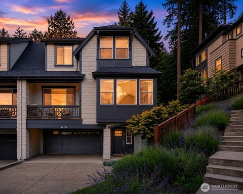 Photo of 26728 NE Walden Way, Duvall, WA 98019 (MLS # 2575367)