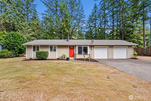 Photo of 3821 Firdrona Drive NW, Gig Harbor, WA 98332 (MLS # 2571698)