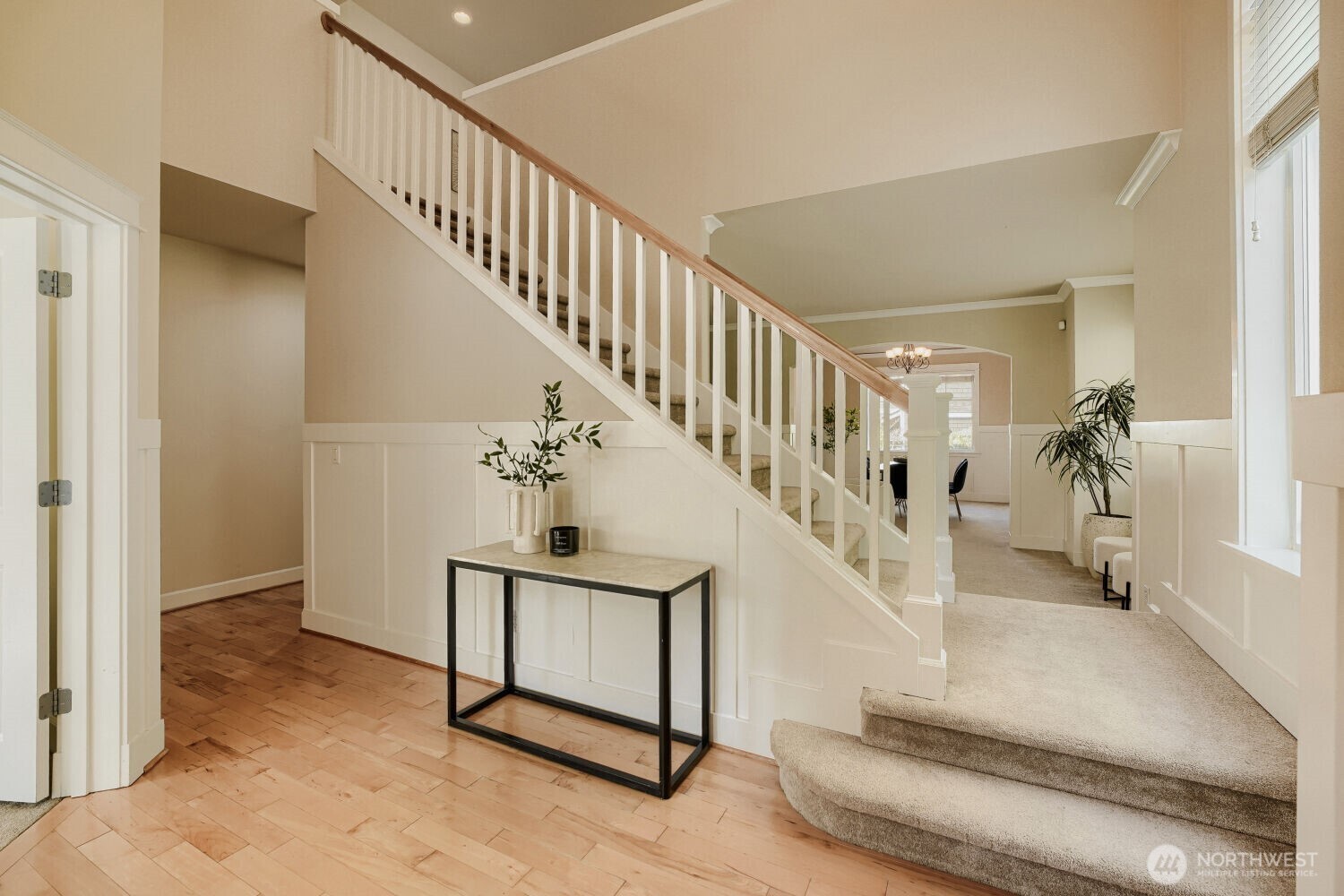 2972 NE Marquette Way