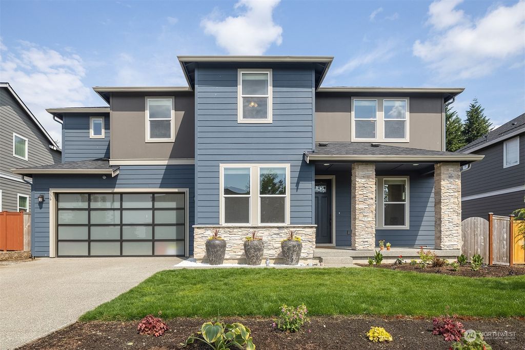 Photo of 336 Shadow Avenue NE, Renton, WA 98059 (MLS # 2129486)