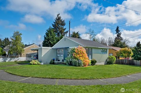 Photo of 9328 31st Avenue SW, Seattle, WA 98126 (MLS # 2491333)