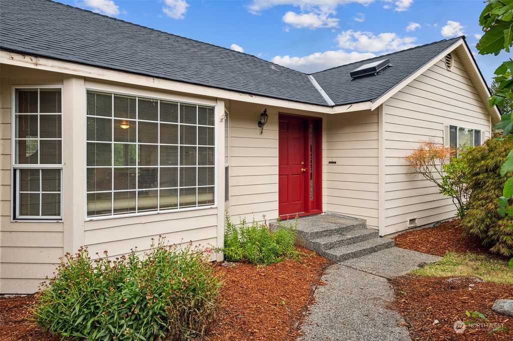 Photo of 2735 214th Street SW, Brier, WA 98036 (MLS # 2156373)