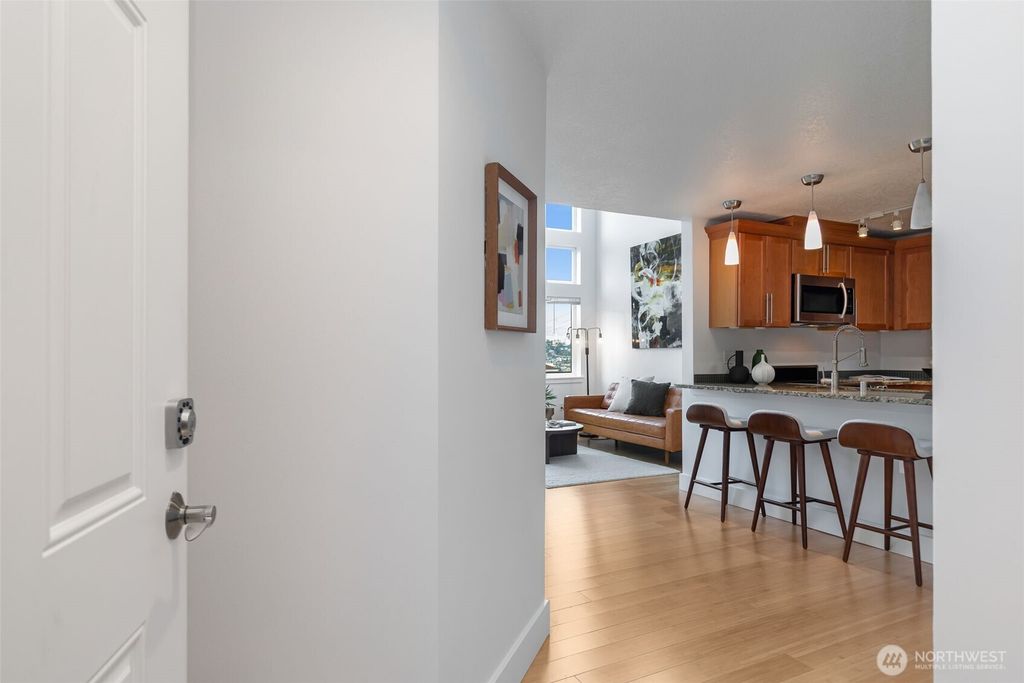 Photo of 231 Belmont Avenue E #404, Seattle, WA 98102 (MLS # 2439998)