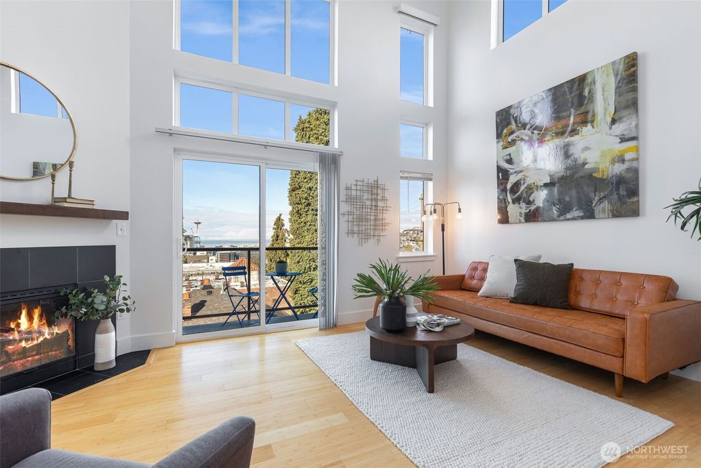 Photo of 231 Belmont Avenue E #404, Seattle, WA 98102 (MLS # 2439998)