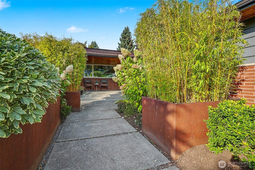 Photo of 4108 NE 96th Street, Seattle, WA 98115 (MLS # 2579676)